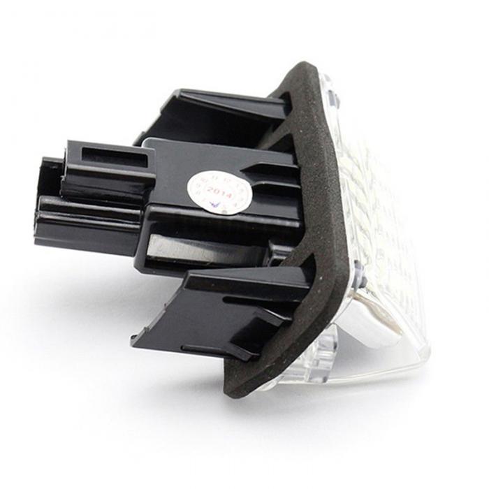 2 Pcs/Set 18 LED Car License Number Plate Light Bulb Lamp for Toyota Camry Yaris Corolla Fielder CSL2018