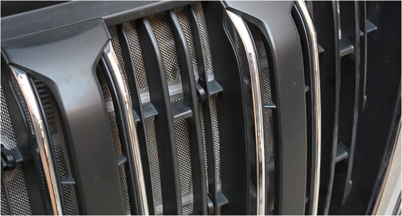 Toyota Land Cruiser Prado 150 Mesh Front Grille Insert Toyota Land Cruiser Prado 150 Mesh Front Grille Insert