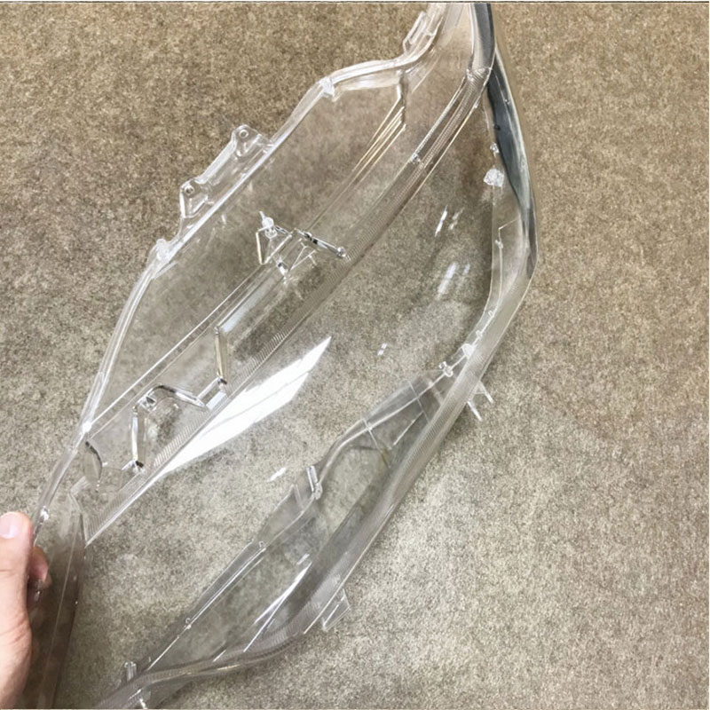 Front headlights headlights glass lamp shade shell lamp cover transparent masks for Toyota Camry 2015-2016 1 pair Front headlights headlights glass lamp shade shell lamp cover transparent masks for Toyota Camry 2015-2016 1 pair