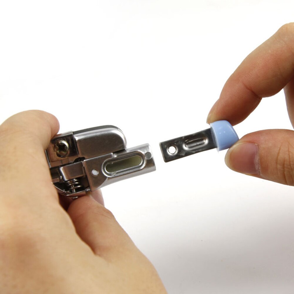 2 PCS Windshield Wiper Stands Accessories Wiper Blade Protector Stand Separator Car Tool