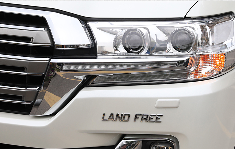 LED light System Chrome Front Grille Lamp Trunning light For Toyota Land Cruiser 200 FJ200 LC200 Accessories 2016 2017 2018